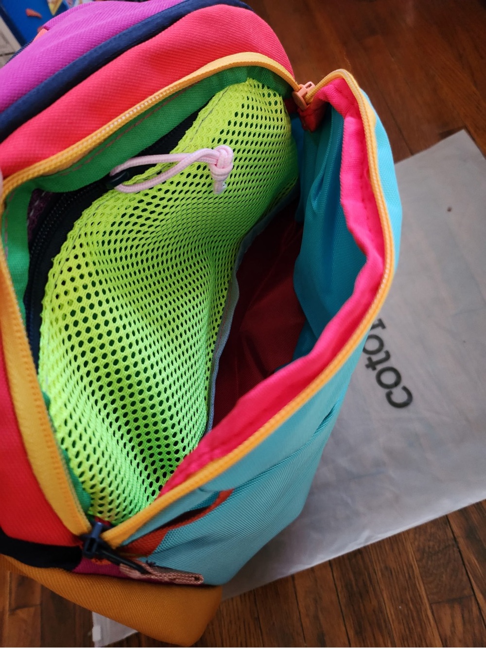 Cotopaxi Del Día 20L Bright Blue Multi-Color travel Backpack - Picture 7 of 9